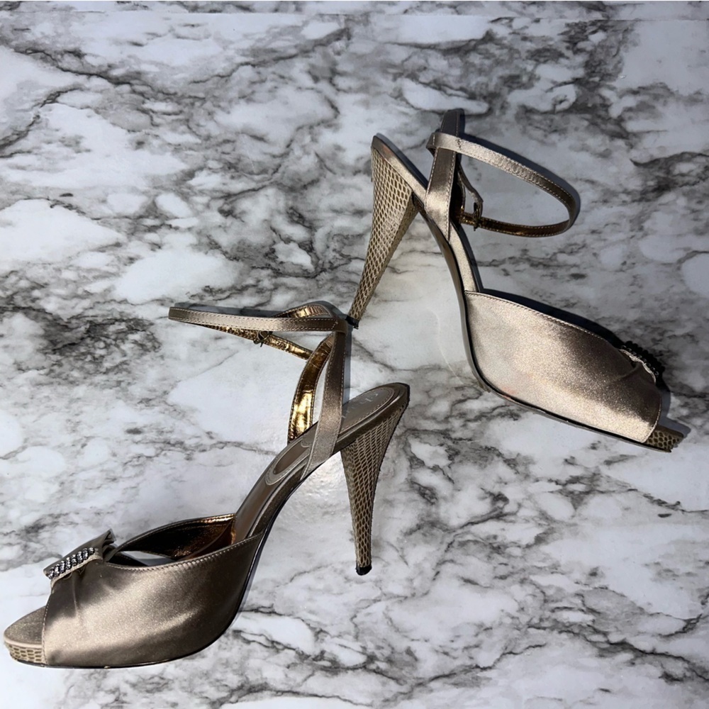 Charles David Formal Gold Heels with Rhinestone Bow Accents - Picture 11 of 13